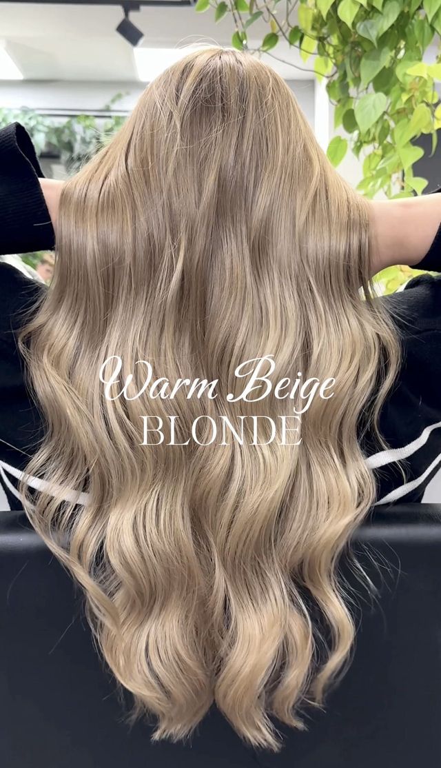 Warm Beige Blonde — koloryzacja blond